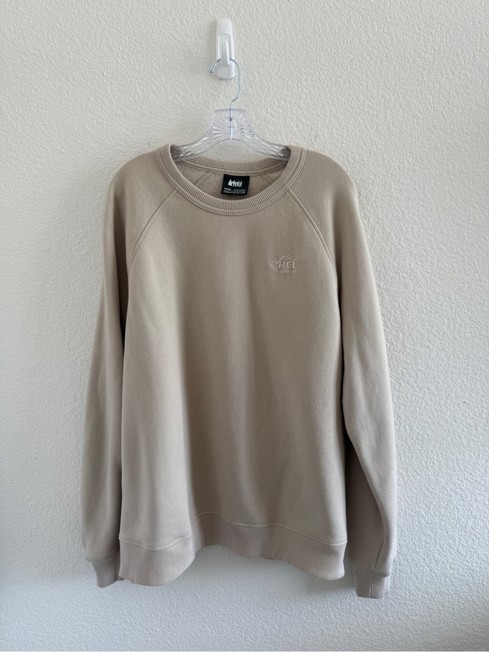 REI Men’s Logo‎ Crew Sweatshirt